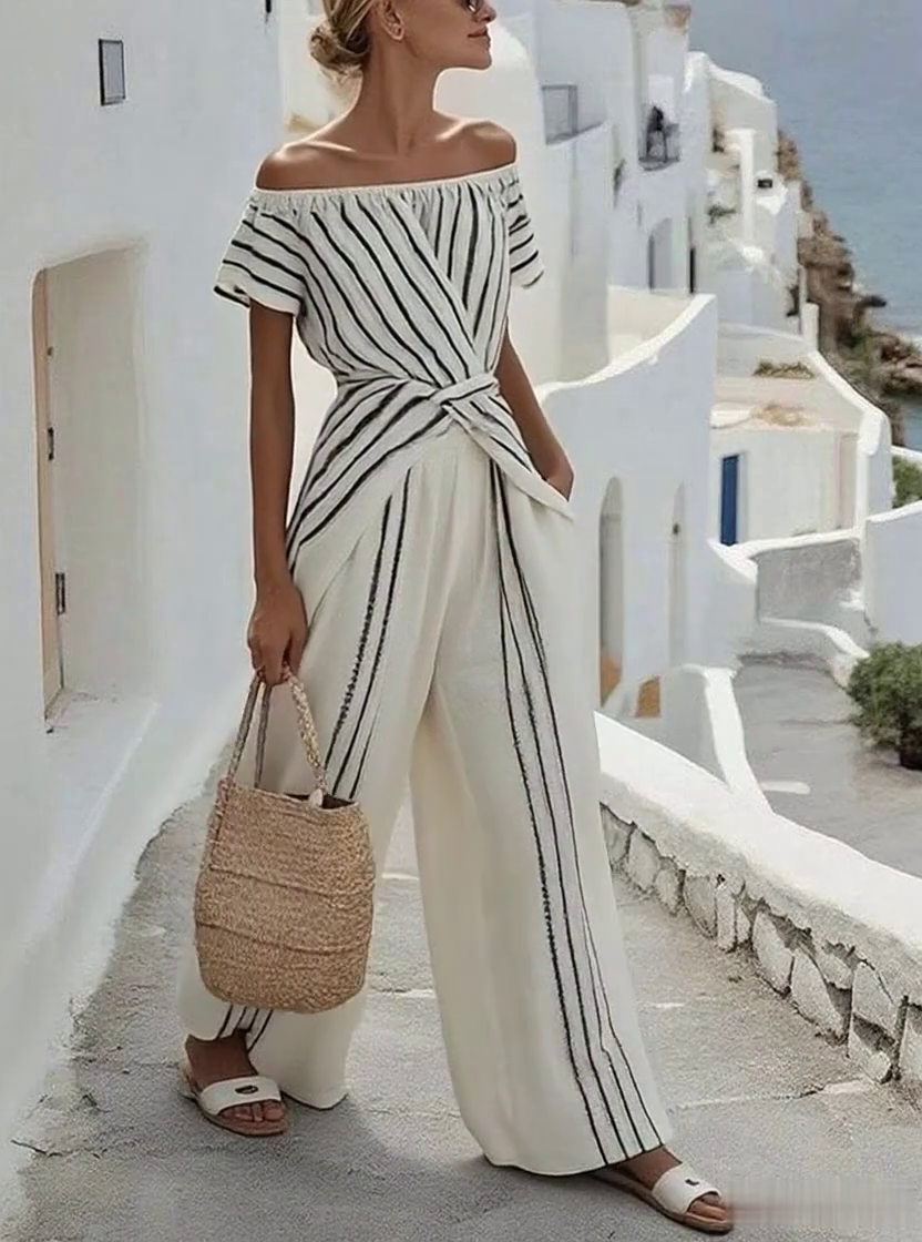Women'S Casual Off-Shoulder Short-Sleeved Loose Striped Contrast Color Top And Trousers Two-Piece Set Women'S Casual Off-Shoulder Short-Sleeved Loose Striped Contrast Color Top And Trousers Two-Piece Set