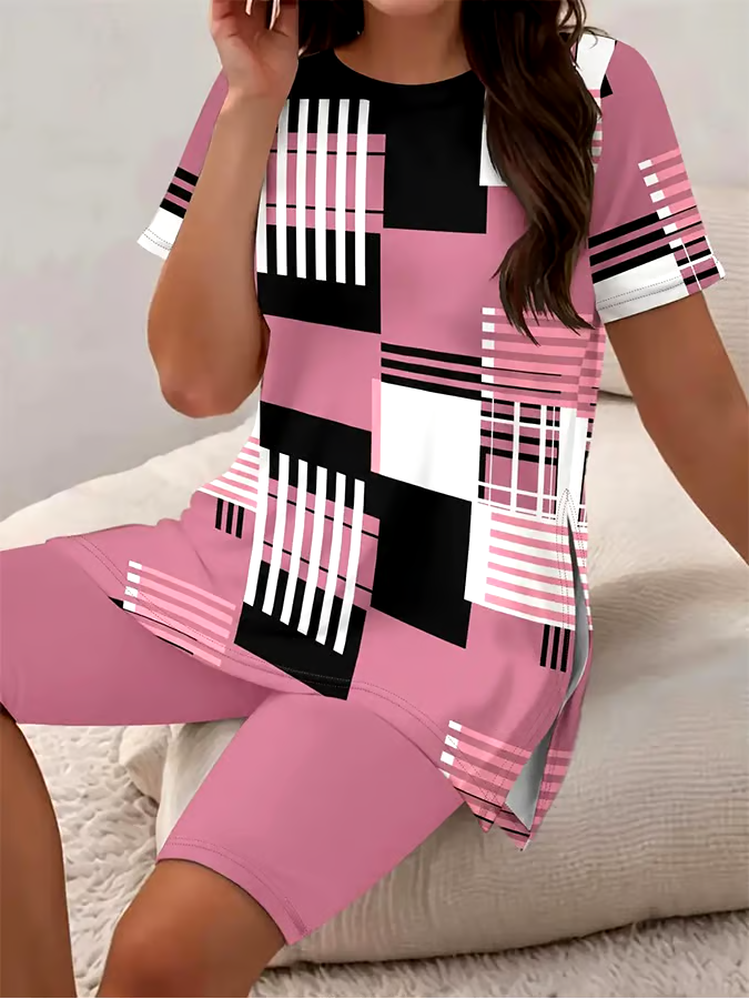 Women's Casual Round Neck Contrast Printed Short Sleeve T-Shirt Shorts Set